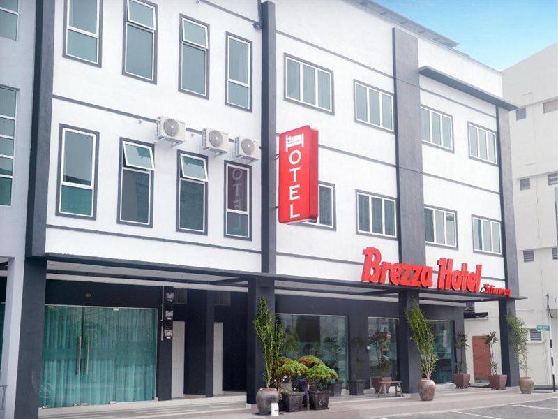 Brezza Hotel Sitiawan Exterior foto