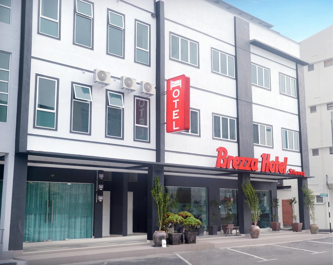 Brezza Hotel Sitiawan Exterior foto